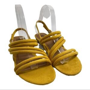 SO Mustard Sandals Strappy Sandals Size 9